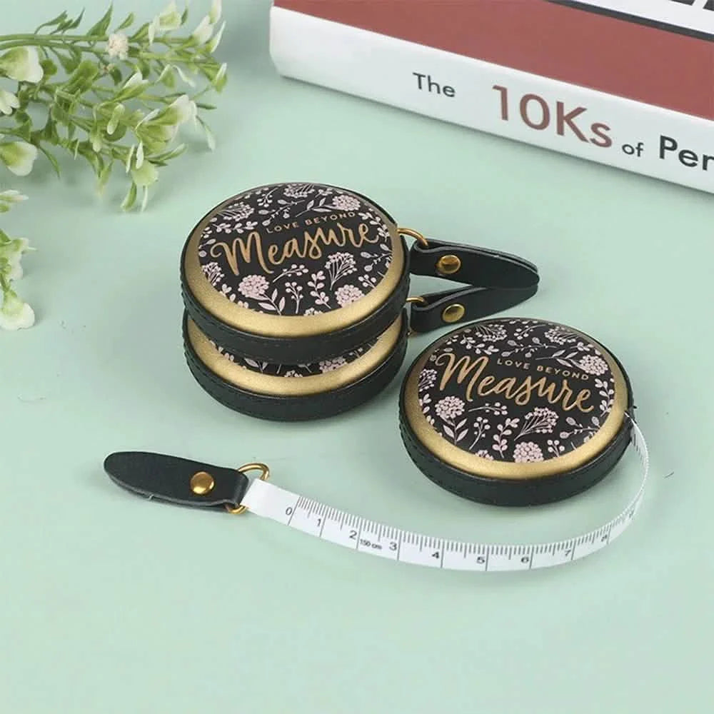 1.5m Centimeter Inch Roll Tape Portable Retractable Vintage PU Leather Mini Tape